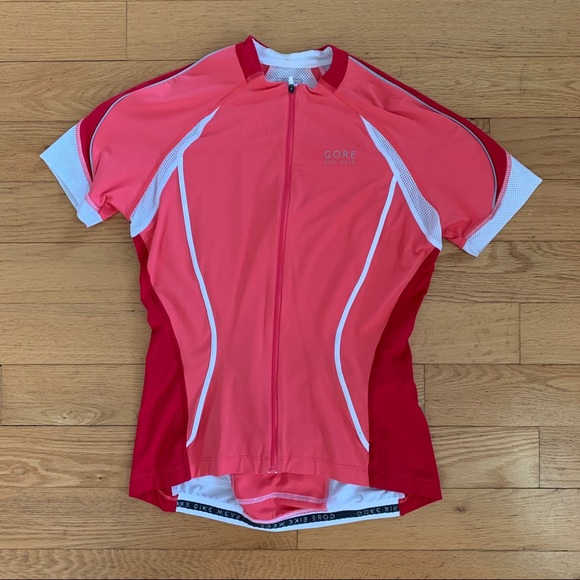 Gore bike gear top with pockets - mint condition - Picture 1 of 3